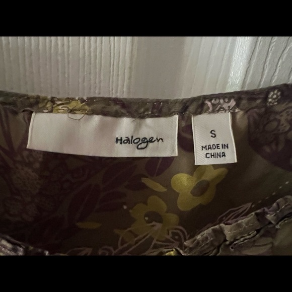 Beautiful Boho Tank, Halogen Brand, Great Condition, Size Small - Picture 3 of 3